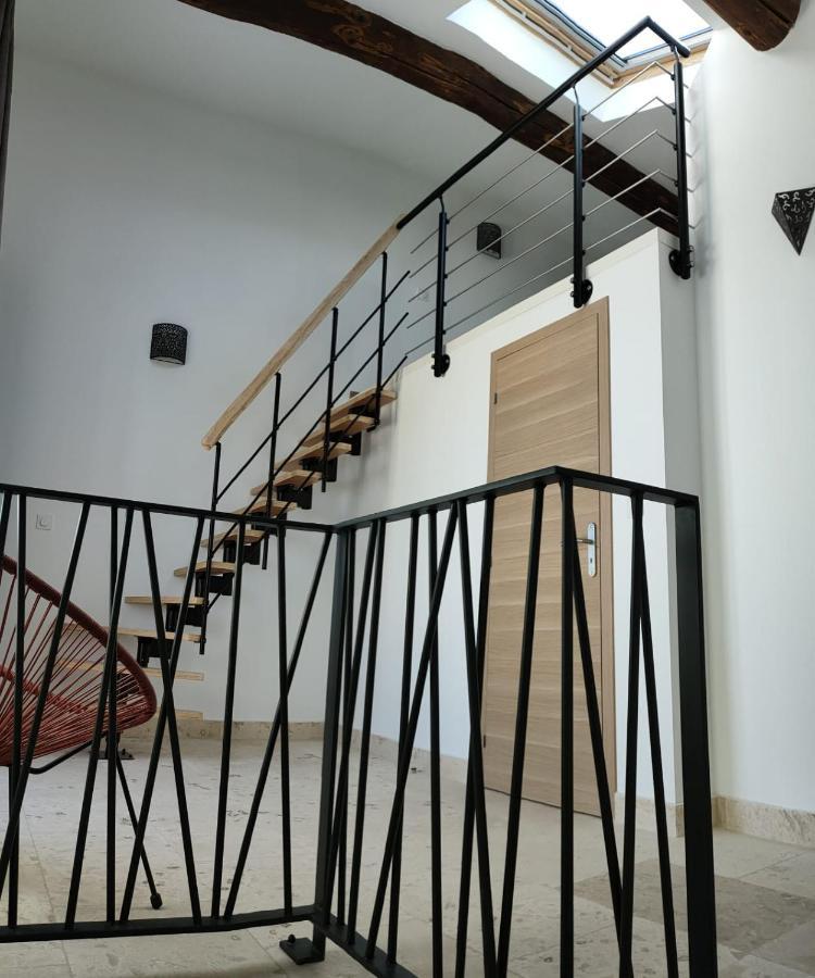 Appartement Dans Mas Provencal Arles Ngoại thất bức ảnh